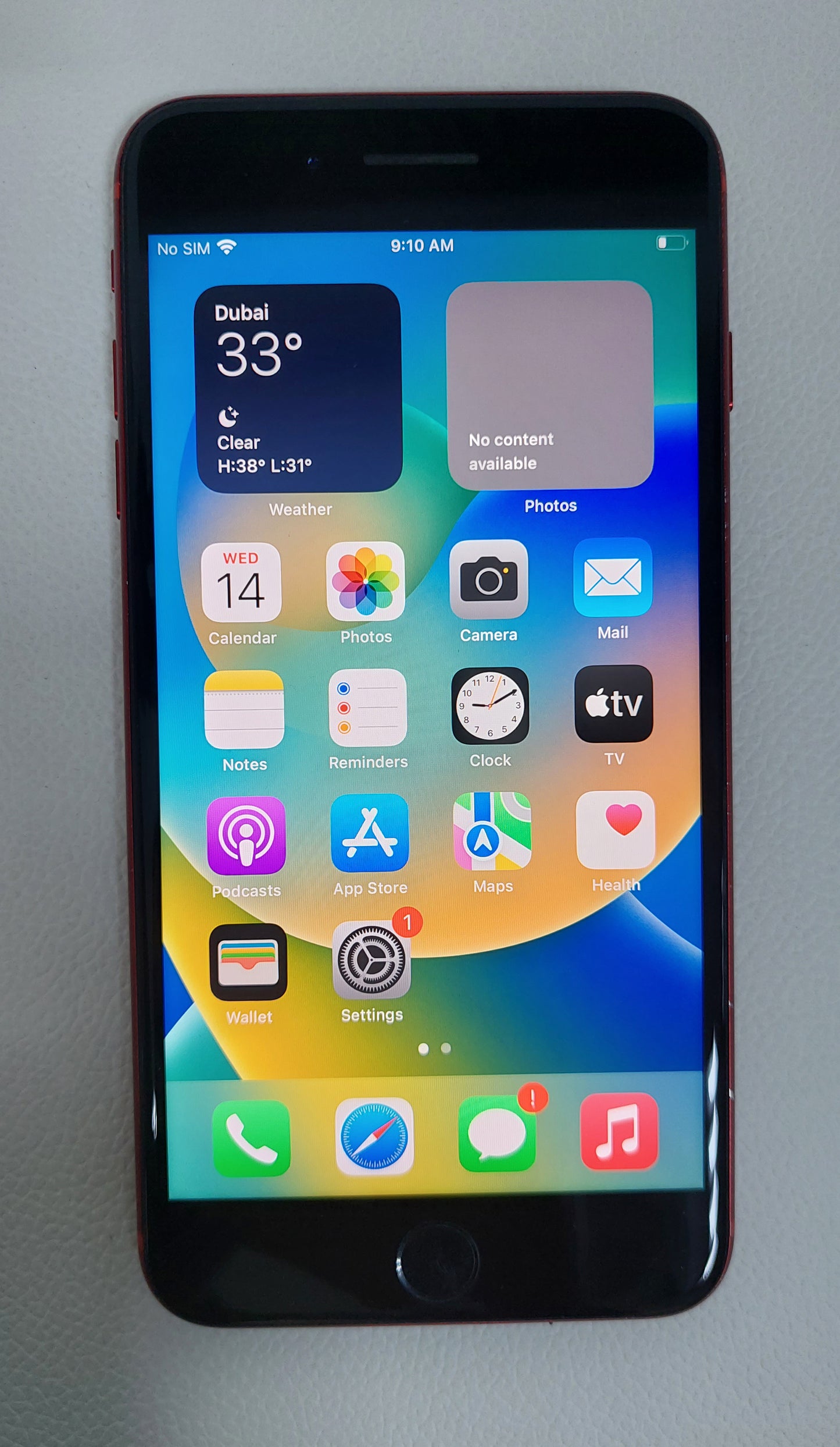 Apple iPhone 8 Plus with FaceTime - 64GB, 4G LTE, Red