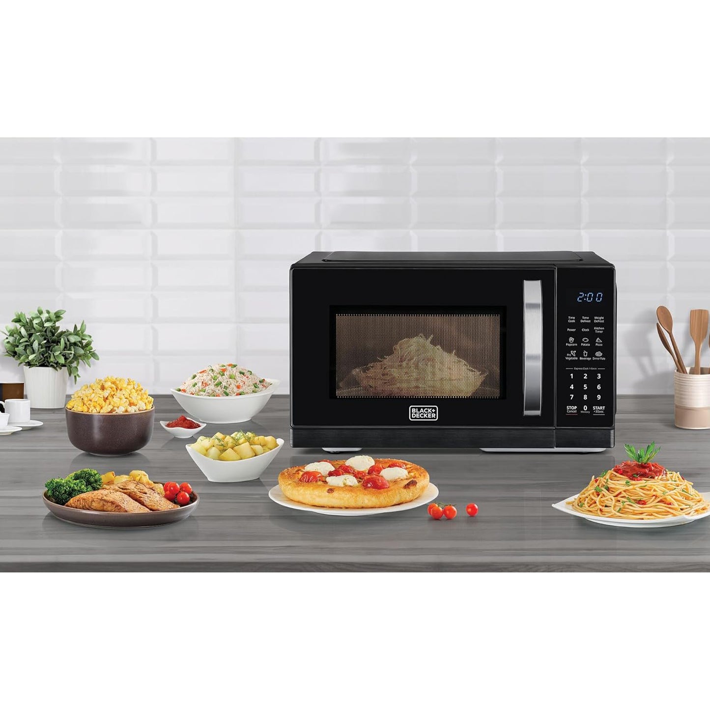 Black + Decker 25L Microwave Oven, MZ2500P