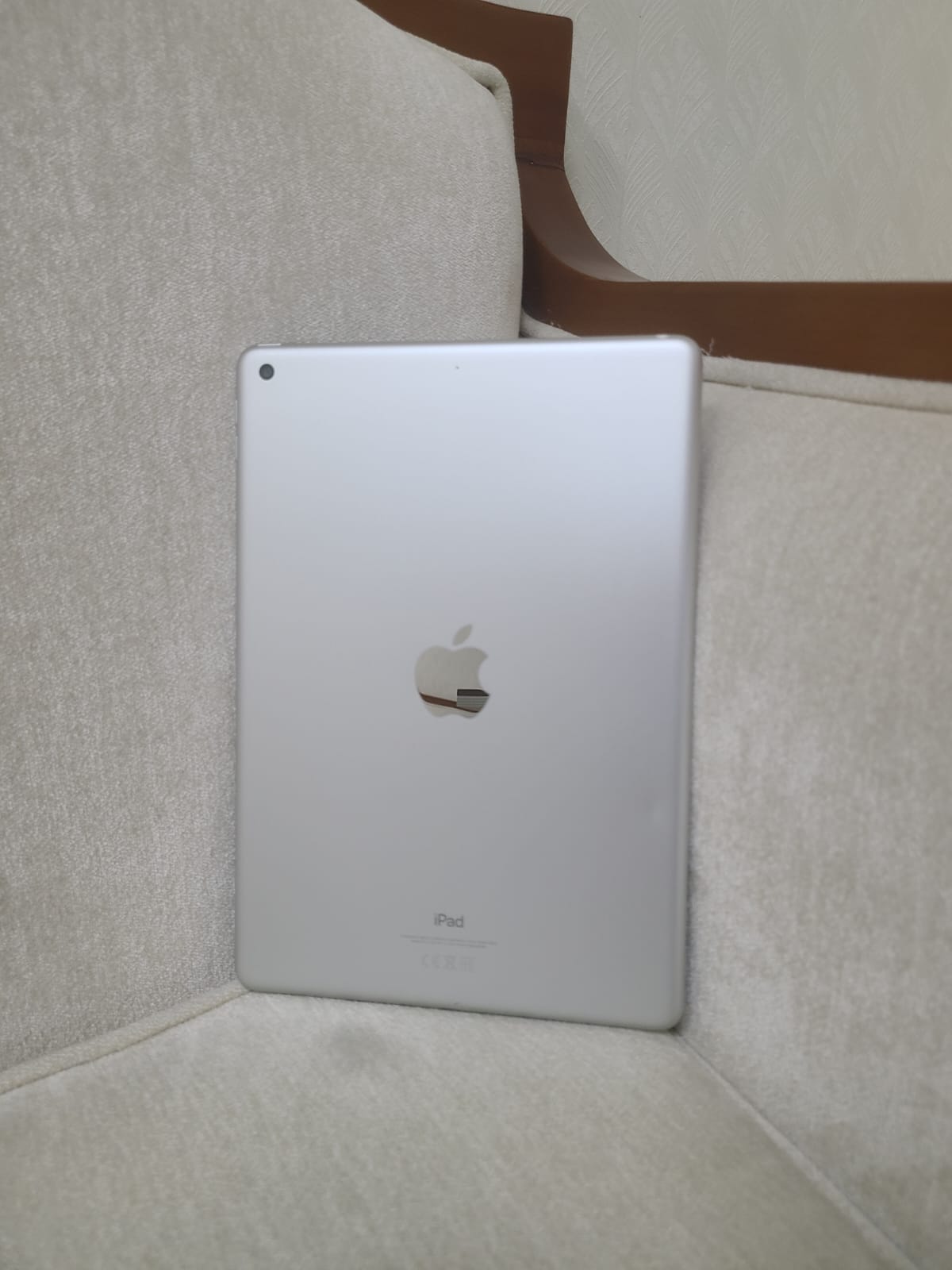 Apple iPad 9, 64GB - 10.2" Screen - Wi-Fi, Silver - 95968