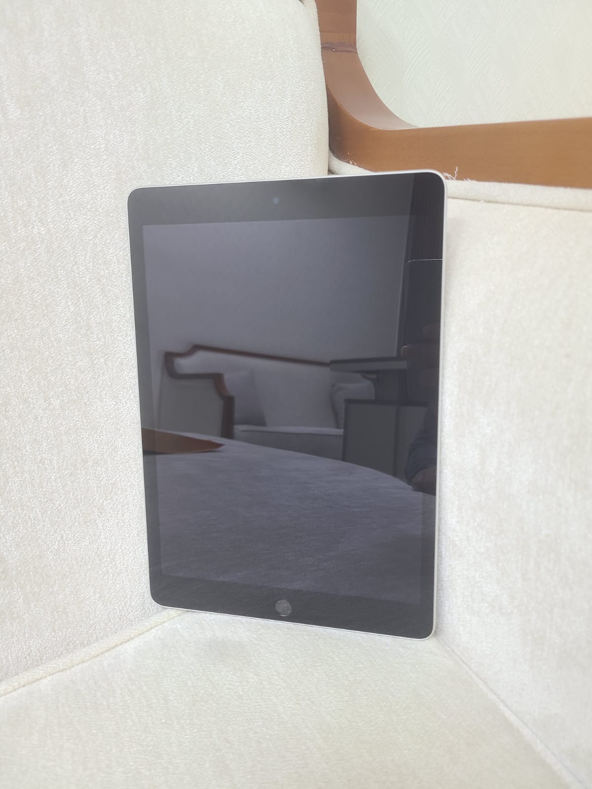 Apple iPad 9, 64GB - 10.2" Screen - Wi-Fi, Silver - 95968