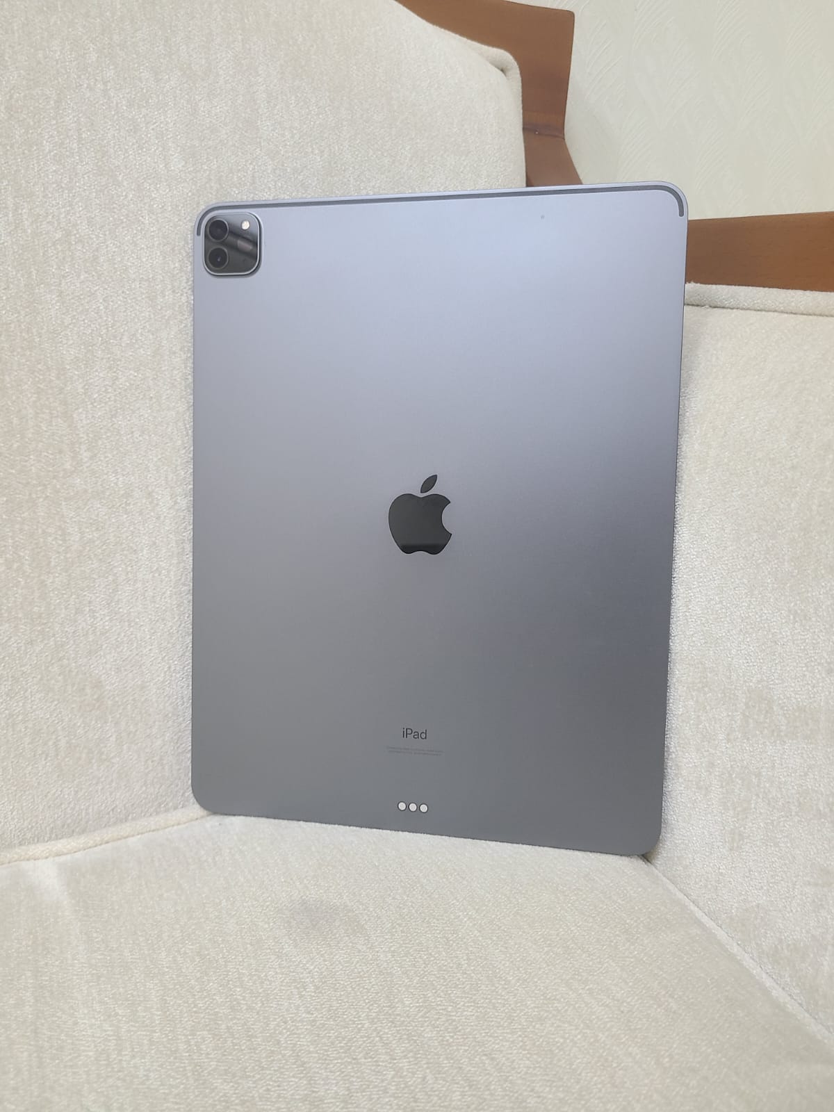 Apple iPad Pro (4th Gen), 256GB - 12.9" Screen - Wi-Fi, Space Grey - 95505